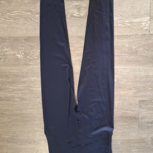 SPANX Booty Boost Navy Leggings - Picture 4 of 5